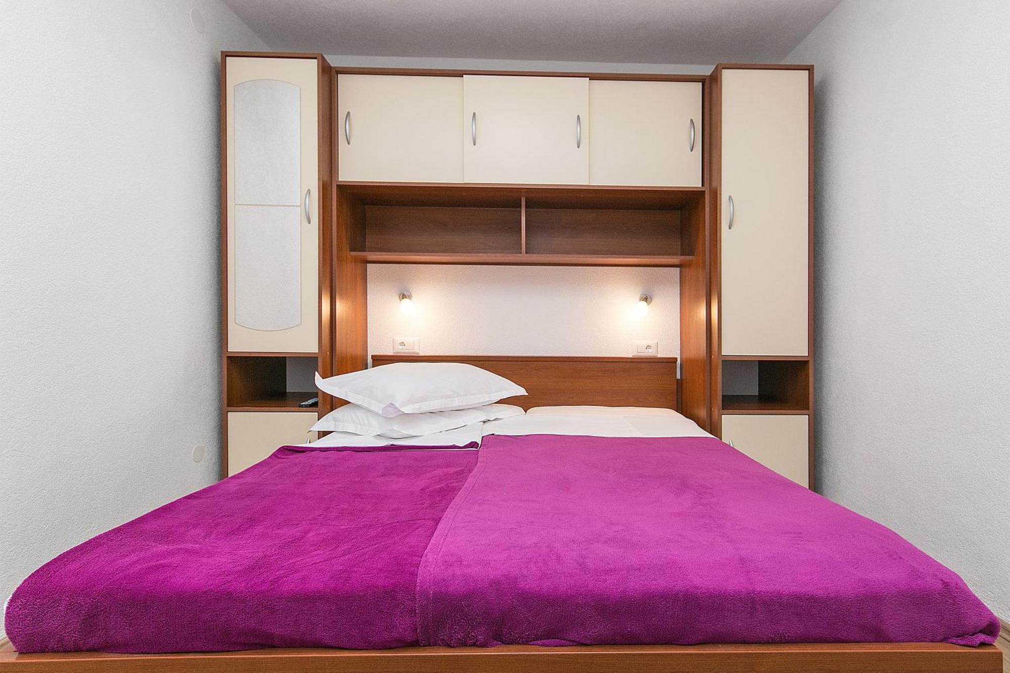 Apartments By The Sea Brela, Makarska - 20778 Room photo